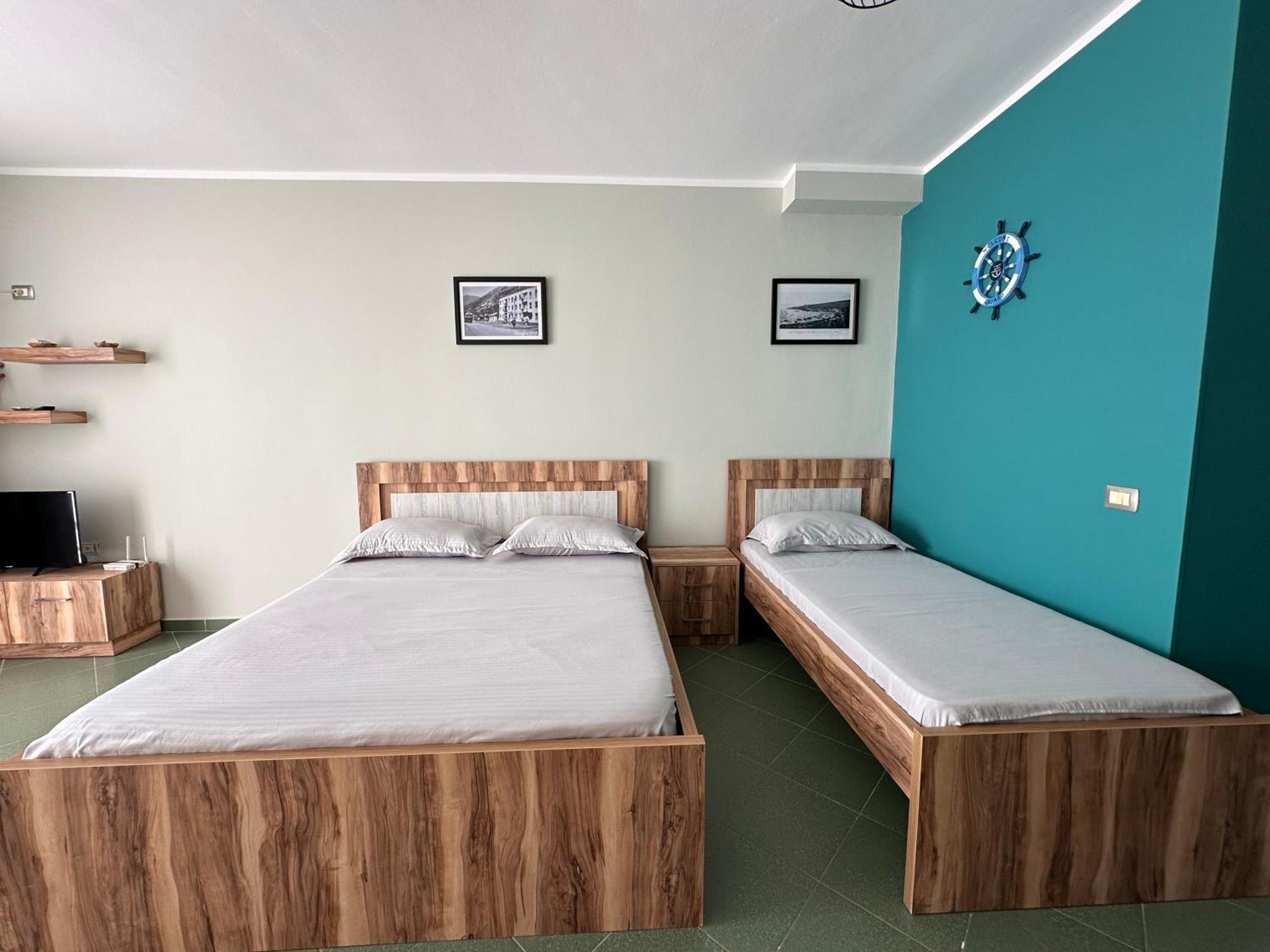 Eri Apartments 4 Shengjin Ngoại thất bức ảnh