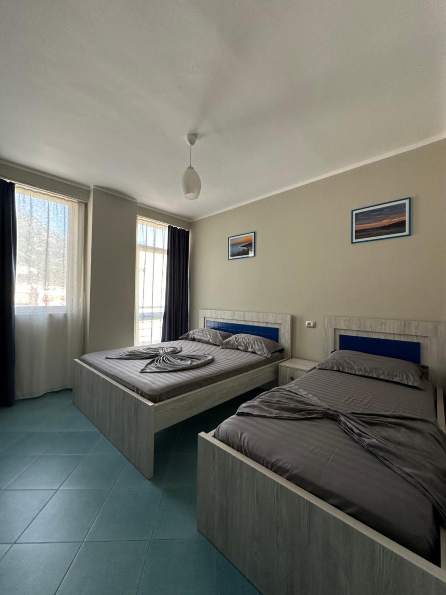 Eri Apartments 4 Shengjin Ngoại thất bức ảnh
