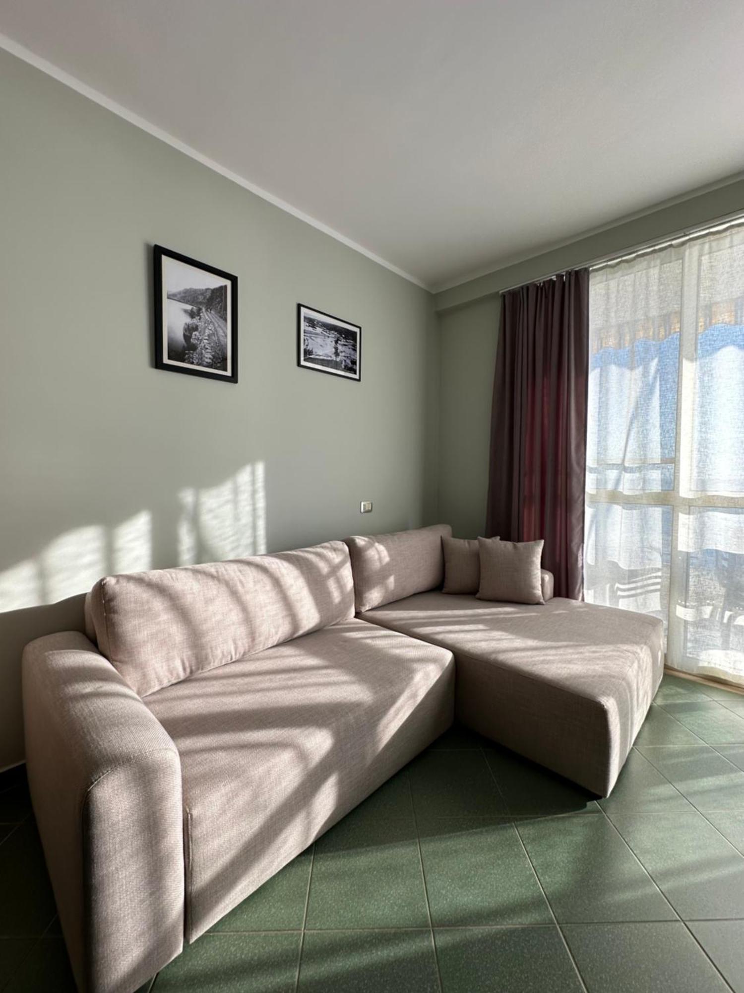 Eri Apartments 4 Shengjin Ngoại thất bức ảnh