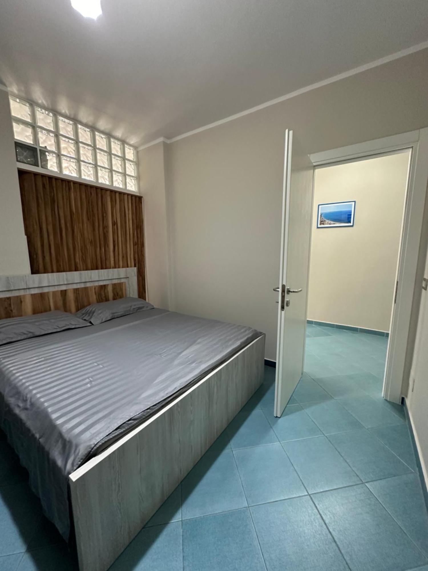 Eri Apartments 4 Shengjin Ngoại thất bức ảnh