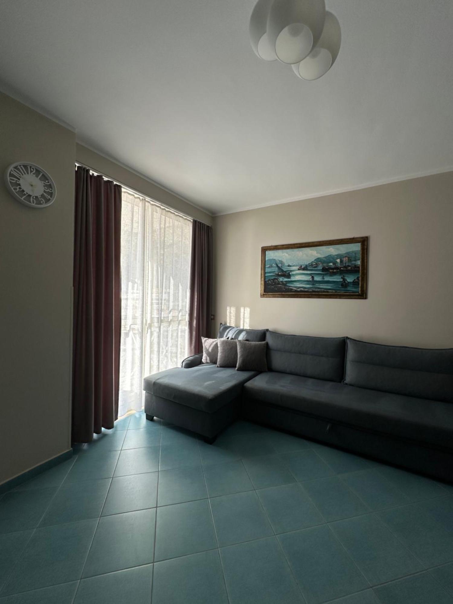 Eri Apartments 4 Shengjin Ngoại thất bức ảnh