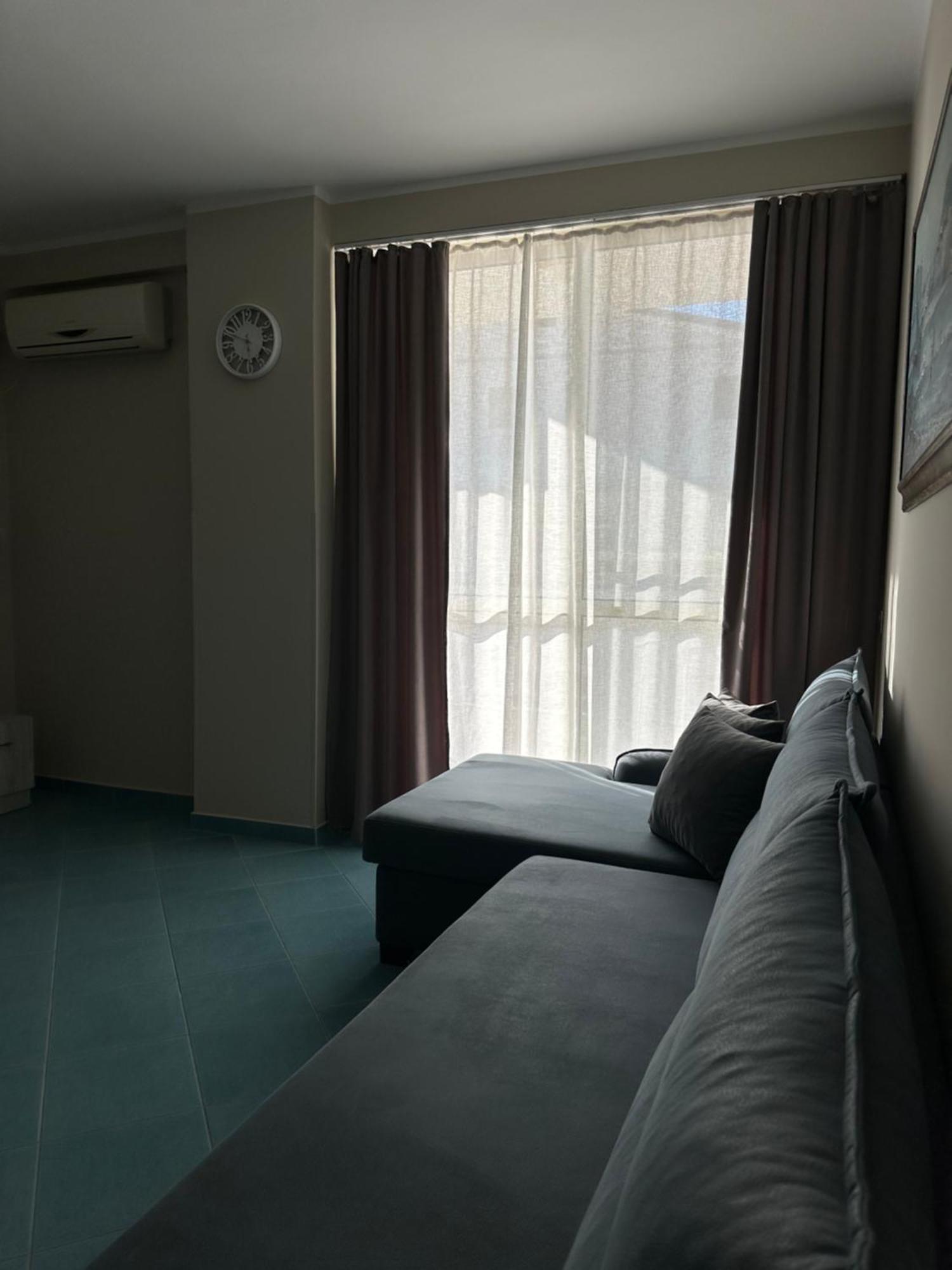 Eri Apartments 4 Shengjin Ngoại thất bức ảnh